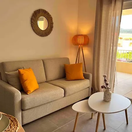 Appartement Un Havre De Paix Entre Et Montagne à Sant'ambroggio Lumio (Corsica)